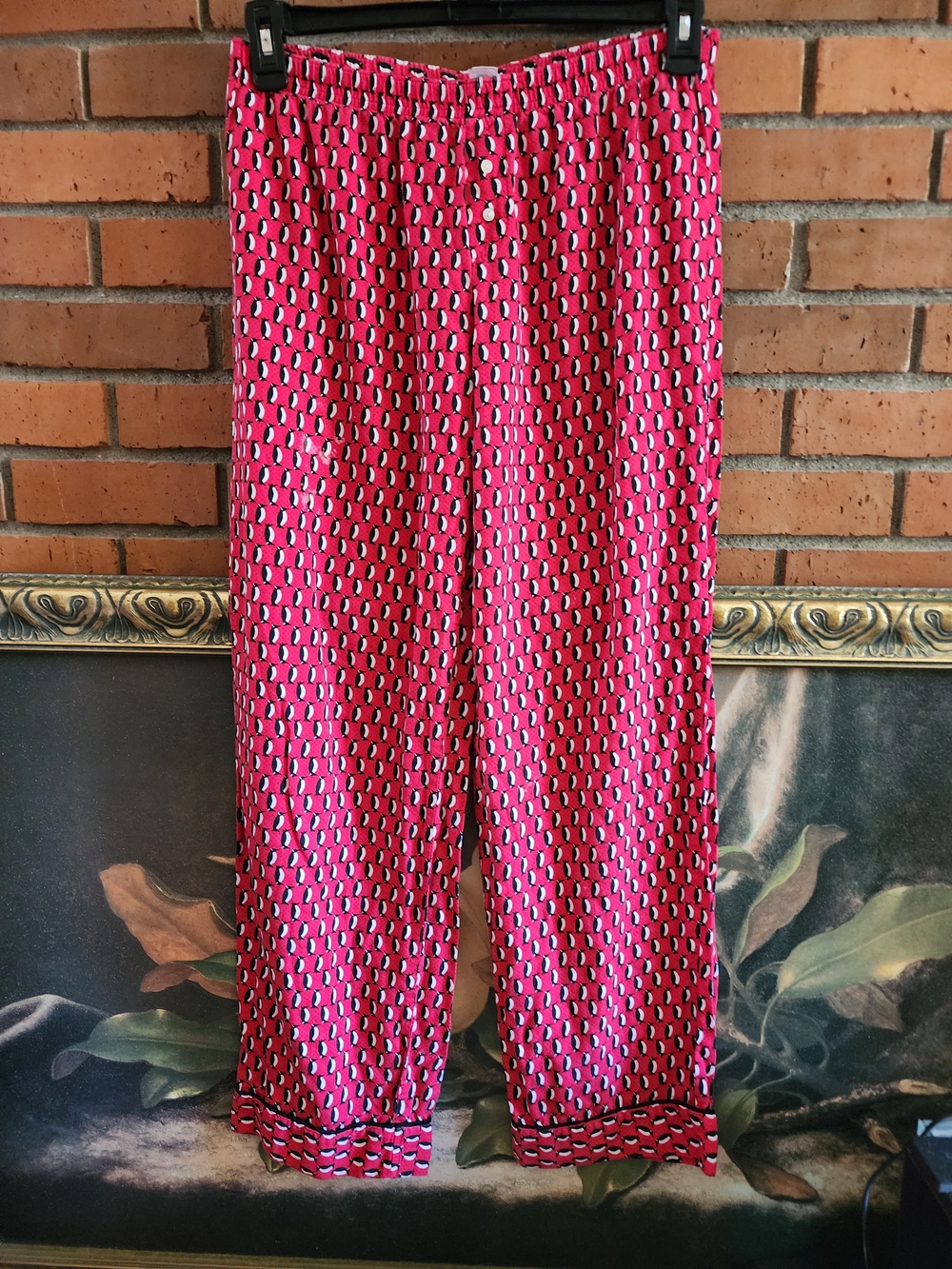 Victoria's Secret Penguin Print Pajama Pants Medium